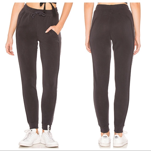 NEW Free People Back Into It Jogger in Black - Picture 2 of 6